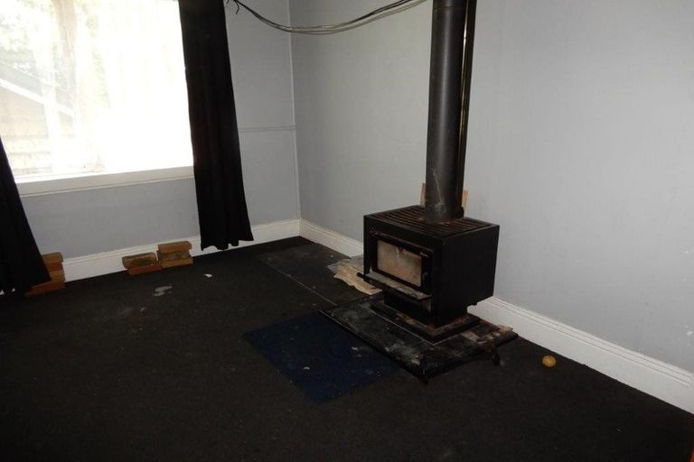 Photo of property in 20 Ketemarae Road, Normanby, Hawera, 4675