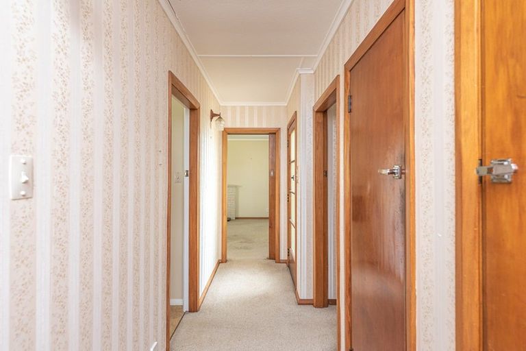 Photo of property in 26 Selwyn Crescent, College Estate, Whanganui, 4500