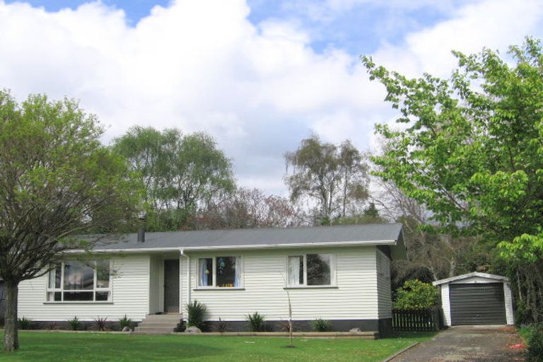 Photo of property in 24 Alastair Avenue, Owhata, Rotorua, 3010