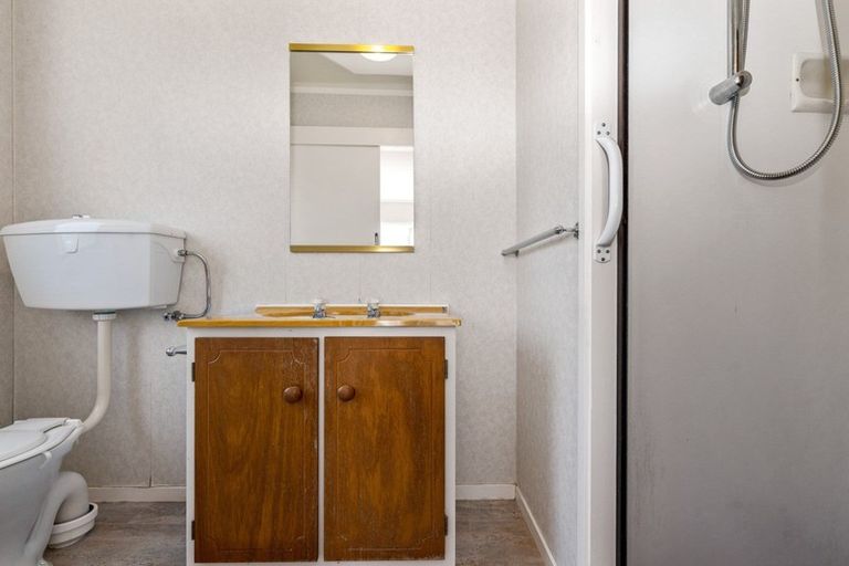 Photo of property in 10 Campbell Place, Pukehangi, Rotorua, 3015