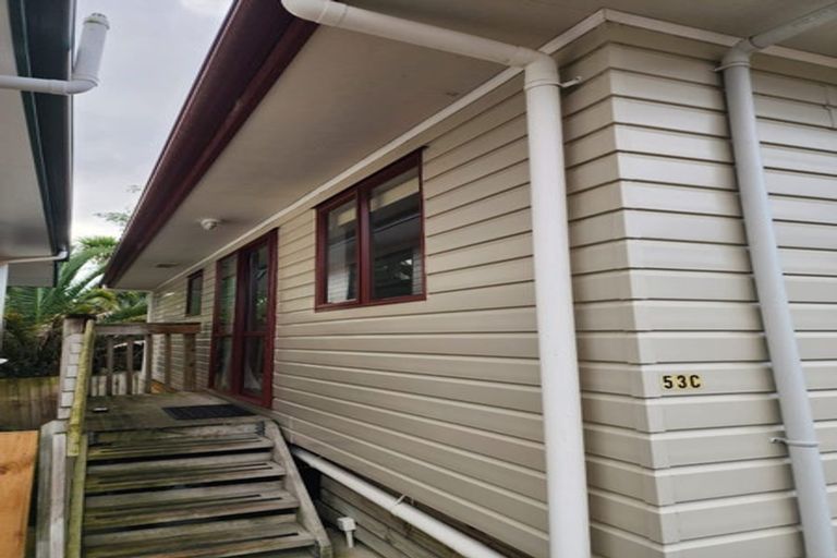 Photo of property in 53c Woodglen Road, Glen Eden, Auckland, 0602