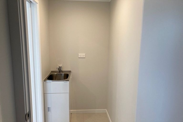 Photo of property in 19a O'meara Street, Swanson, Auckland, 0614