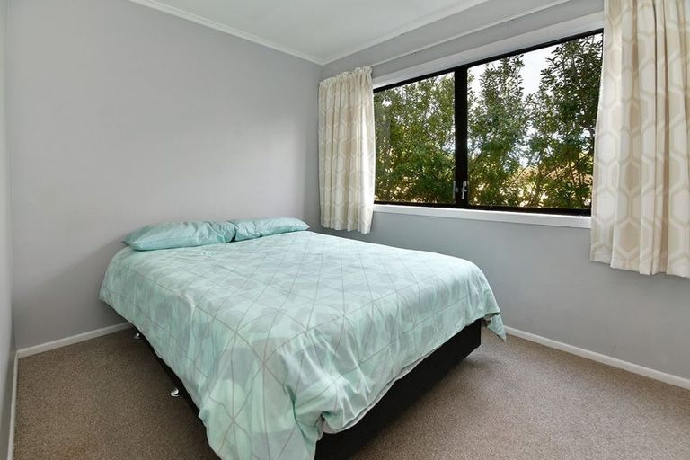 Photo of property in 956 Whangaparaoa Road, Manly, Whangaparaoa, 0930