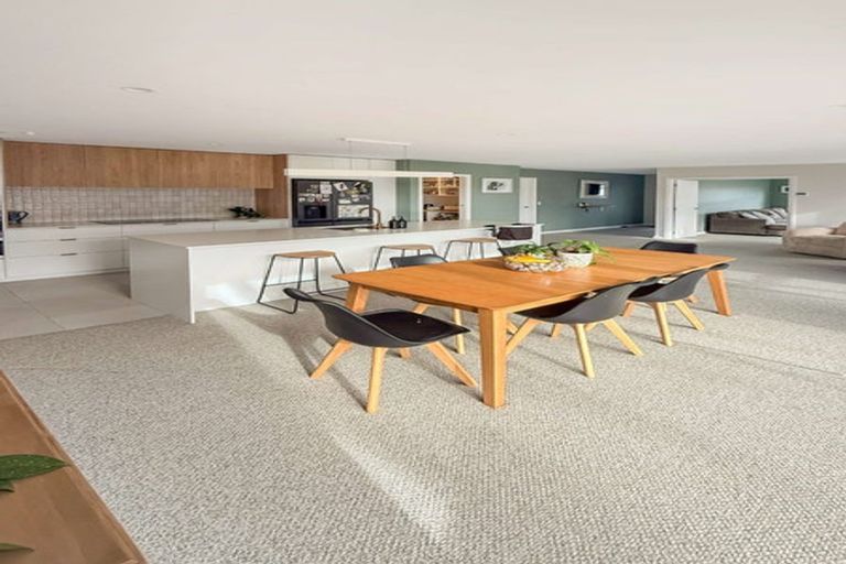 Photo of property in 124 Churcher Street, Maewa, Feilding, 4702