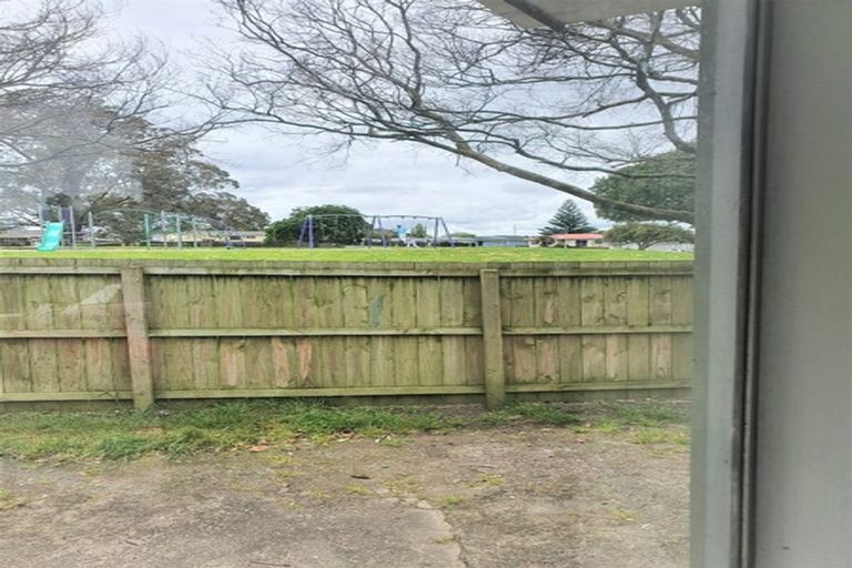 Photo of property in 30 Hyperion Drive, Randwick Park, Auckland, 2105