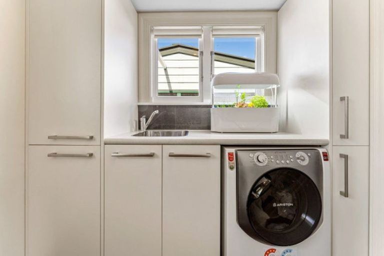 Photo of property in 25 Hampden Street, Picton, 7220