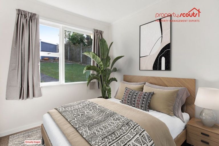 Photo of property in 2/701 East Coast Road, Browns Bay, Auckland, 0630