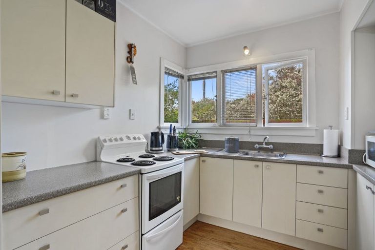 Photo of property in 69 Dunns Avenue, The Pines Beach, 7630