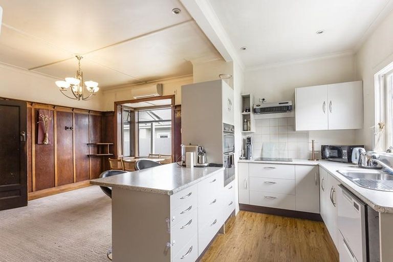 Photo of property in 39 Tahuna Road, Tainui, Dunedin, 9013