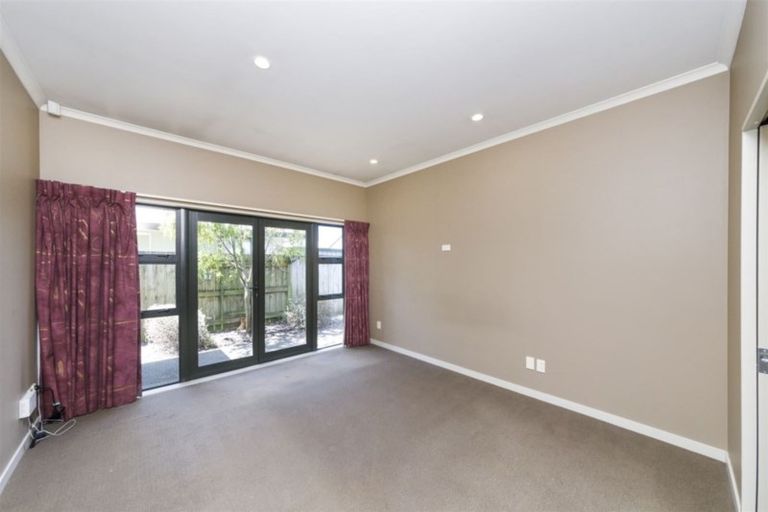 Photo of property in 250a Grey Street, Palmerston North, 4414