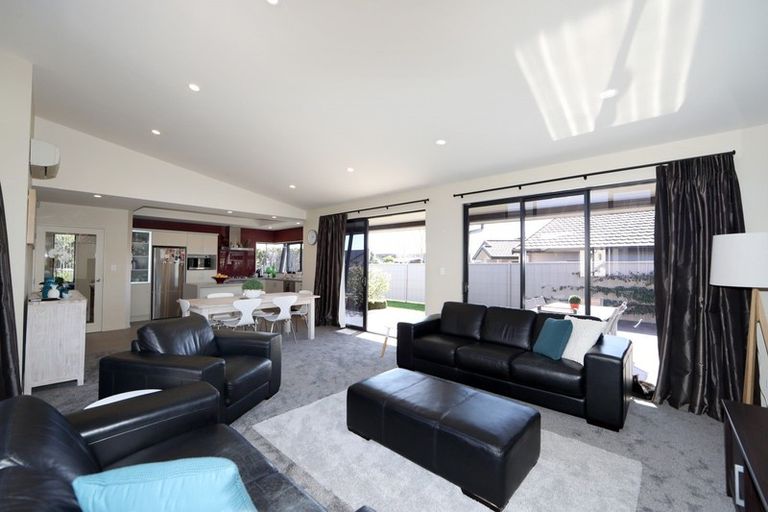 Photo of property in 93 Russell Robertson Drive, Havelock North, 4130