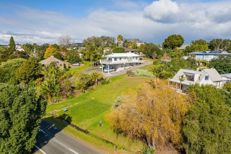 Photo of property in 85 Rangitane Loop Road, Kerikeri, 0294