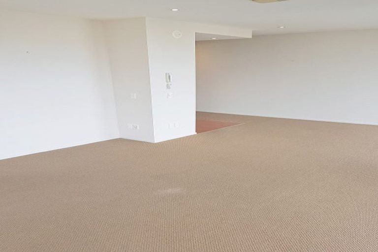 Photo of property in Trinity Apartments, 406/19 College Street, Te Aro, Wellington, 6011