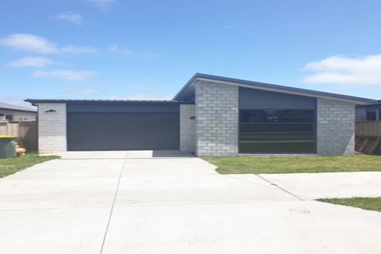 Photo of property in 4 Tomairangi Crescent, Pukekohe, 2120