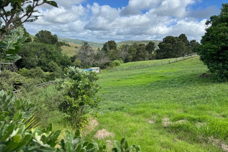 Photo of property in 109 Okura River Road, Okura, Auckland, 0792