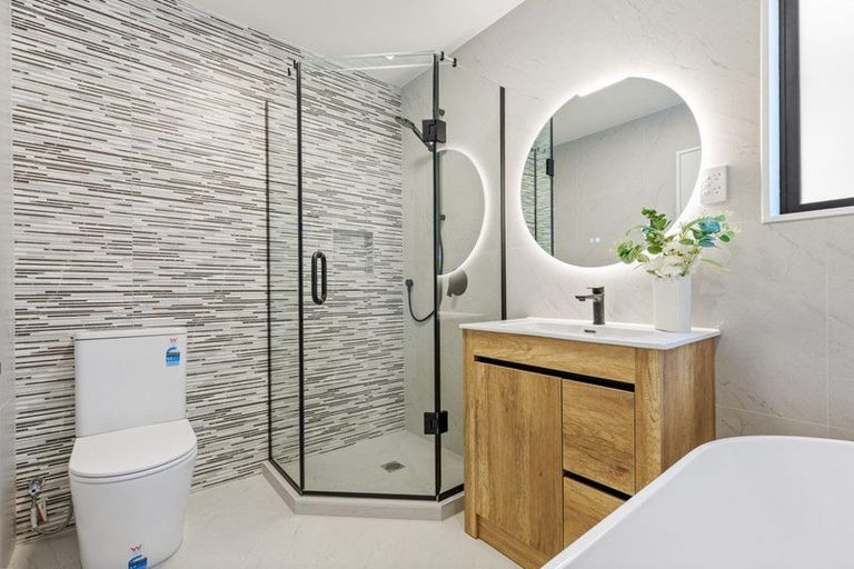 Photo of property in 17 Cordyline Street, Westgate, 0814