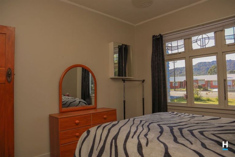 Photo of property in 114 Blake Street, Blaketown, Greymouth, 7805