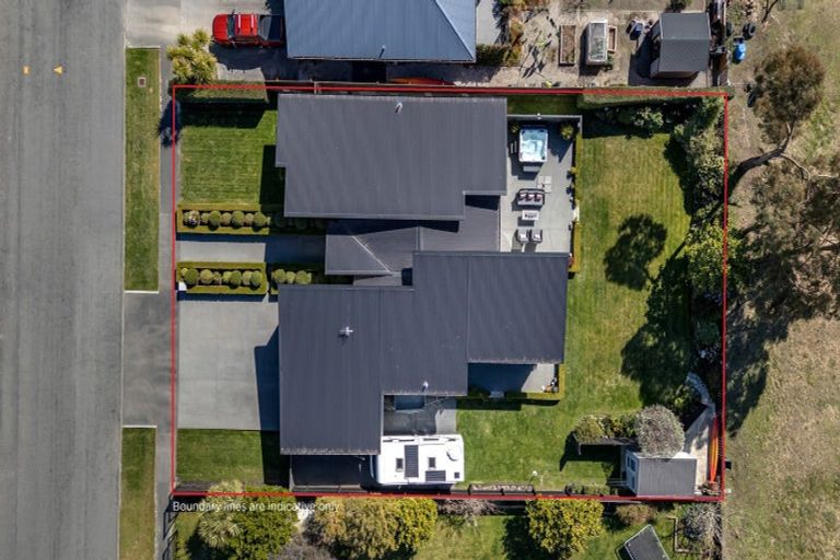 Photo of property in 29 Hemingway Place, Spencerville, Christchurch, 8083