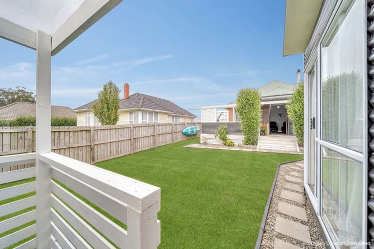 Photo of property in 106 Ashmore Street, Halfway Bush, Dunedin, 9010