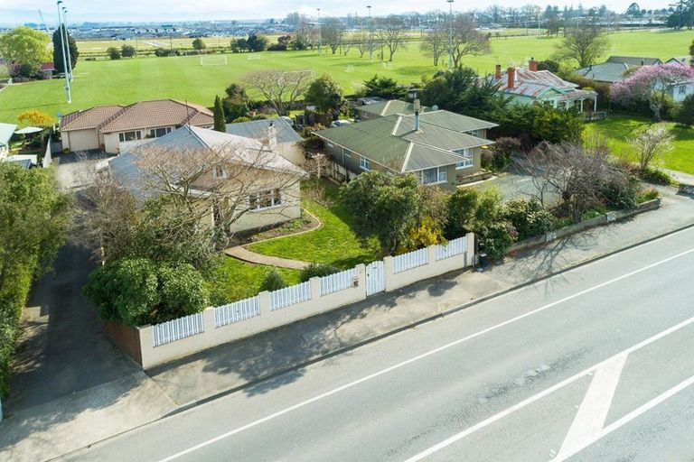 Photo of property in 32 Gladstone Road, Richmond, 7020
