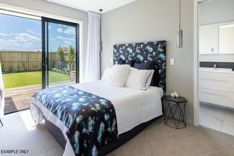 Photo of property in 28 Cousins Street, Woodend, 7691