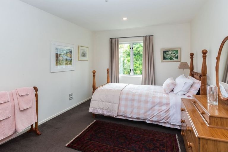 Photo of property in 163 Blighs Road, Strowan, Christchurch, 8052