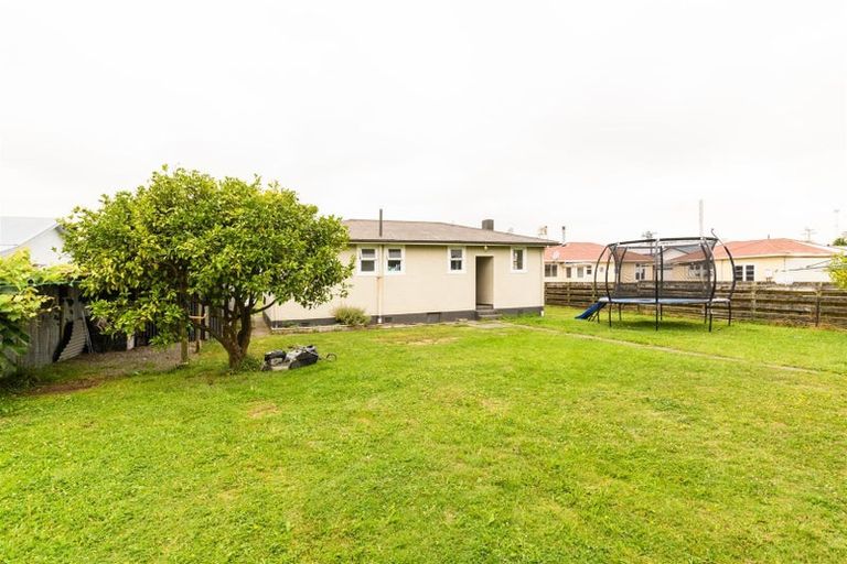 Photo of property in 38 King Street, Marton, 4710