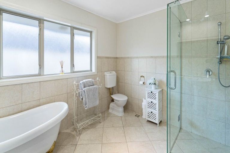 Photo of property in 19 Aufidius Place, Pukekohe, 2120