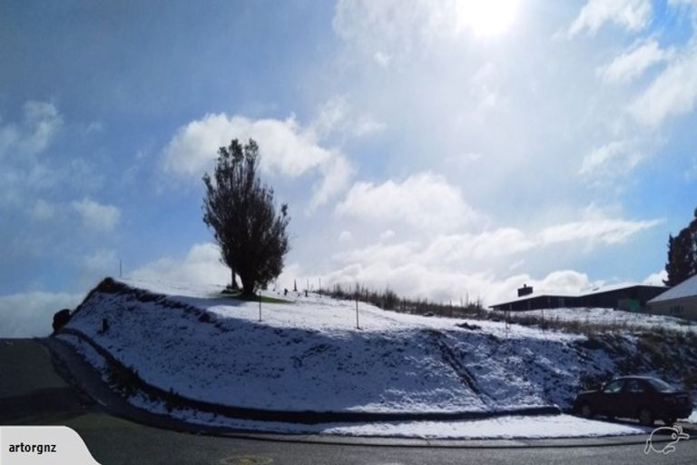 Photo of property in 19 Muriwai Drive, Manapouri, 9679