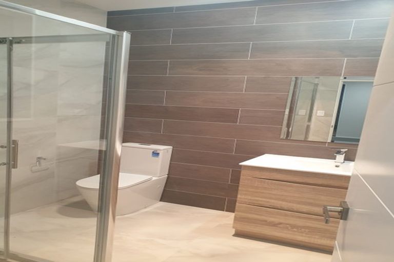 Photo of property in 8 Tawhiti Road, Pukekohe, 2120