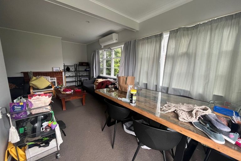 Photo of property in 43 Trinity Avenue, Epuni, Lower Hutt, 5011