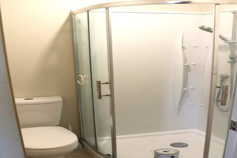 Photo of property in 2/2 Watea Road, Torbay, Auckland, 0630