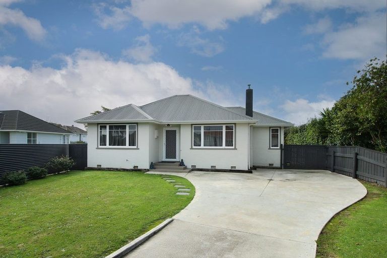 Photo of property in 15 Severn Terrace, Roslyn, Palmerston North, 4414