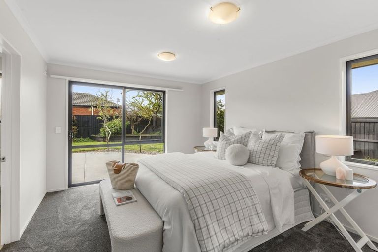 Photo of property in 58 Rothesay Road, Parklands, Christchurch, 8083