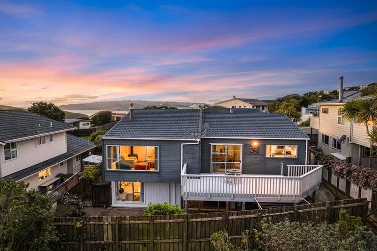 Photo of property in 58 Eskdale Road, Papakowhai, Porirua, 5024