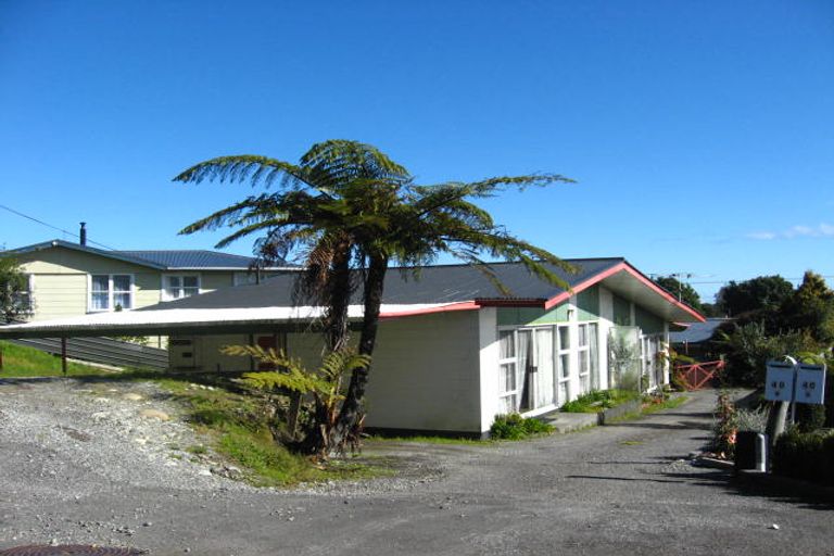 Photo of property in 40 Byron Street, Greymouth, 7805