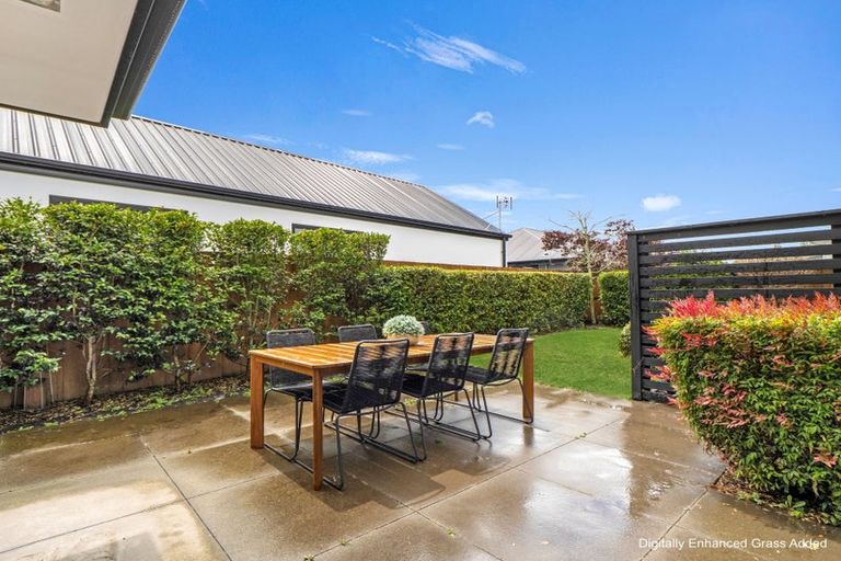 Photo of property in 20 Taiore Crescent, Marshland, Christchurch, 8083