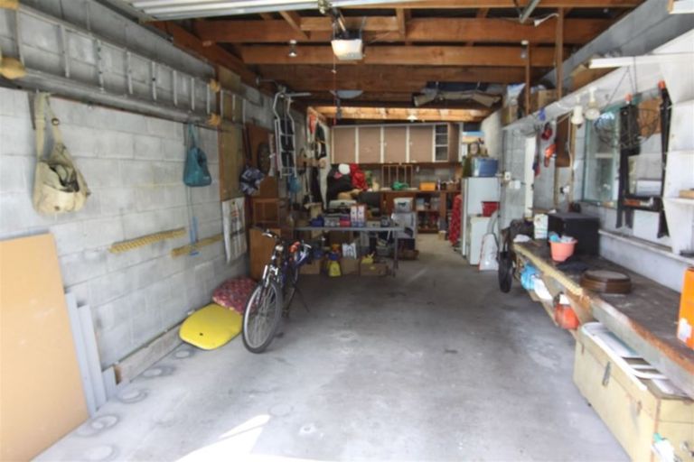 Photo of property in 205 North Street, West End, Timaru, 7910