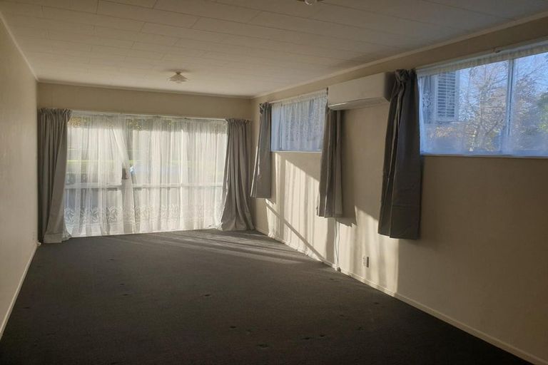 Photo of property in 3/16 Riverbank Street, Ebdentown, Upper Hutt, 5018