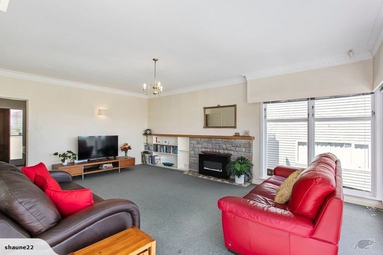 Photo of property in 30 Orams Road, Hillpark, Auckland, 2102