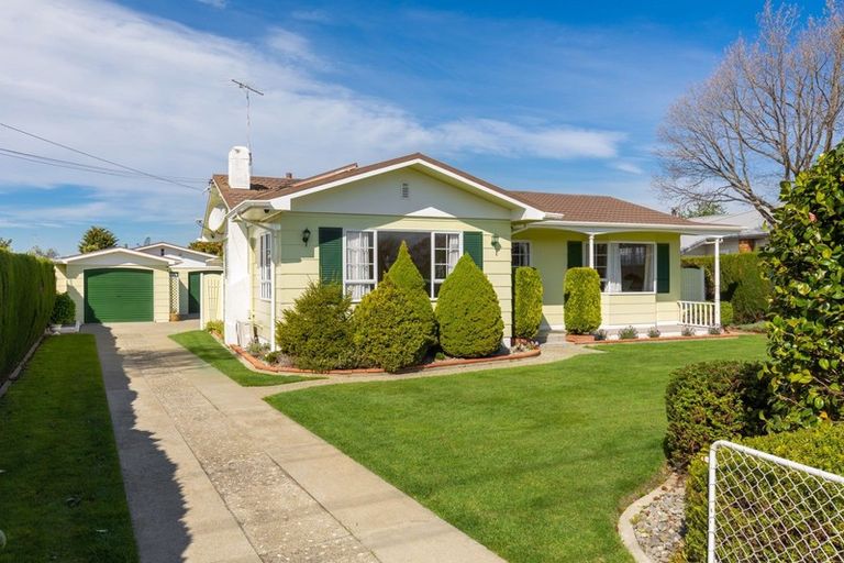 Photo of property in 82 Mclauchlan Street, Springlands, Blenheim, 7201