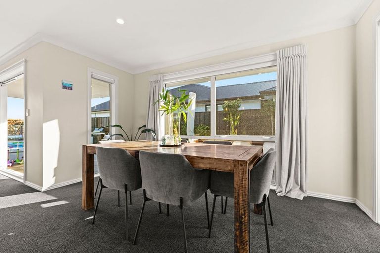 Photo of property in 56 Watkins Drive, Rangiora, 7400