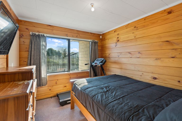 Photo of property in 811a Main North Road, Belfast, Christchurch, 8051