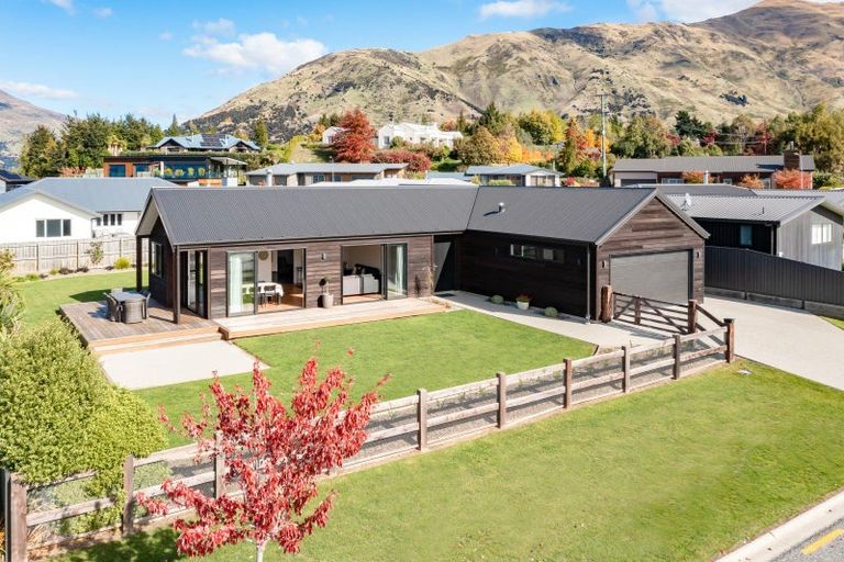 Photo of property in 45 West Meadows Drive, Wanaka, 9305