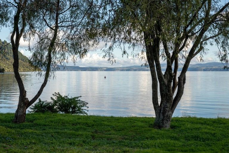 Photo of property in 11 Keitha Place, Kinloch, Taupo, 3377