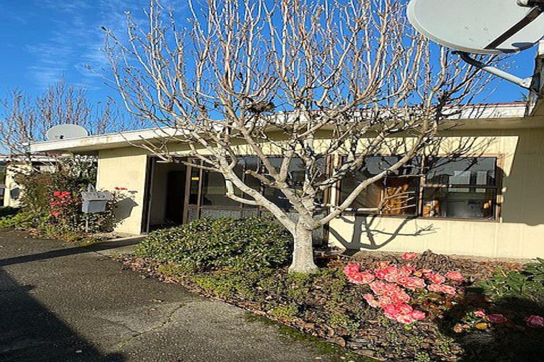 Photo of property in 1-13/54 Main Street, Mataura, 9712