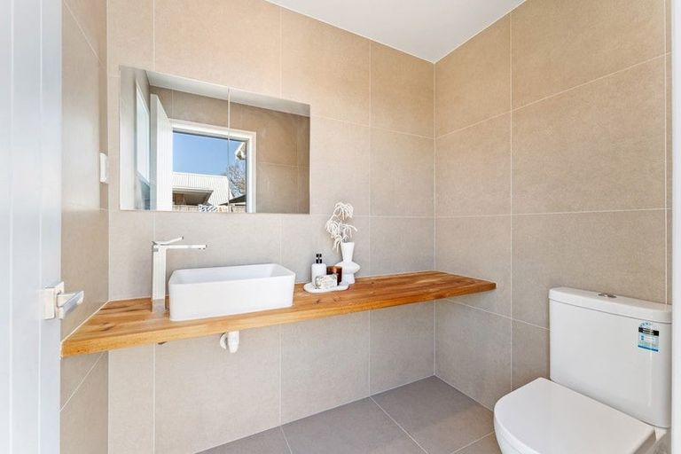 Photo of property in 21a Laurence Street, Manly, Whangaparaoa, 0930