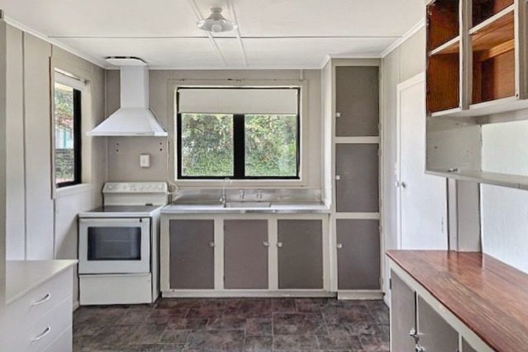 Photo of property in 2 Saint Andrews Drive, Tokoroa, 3420