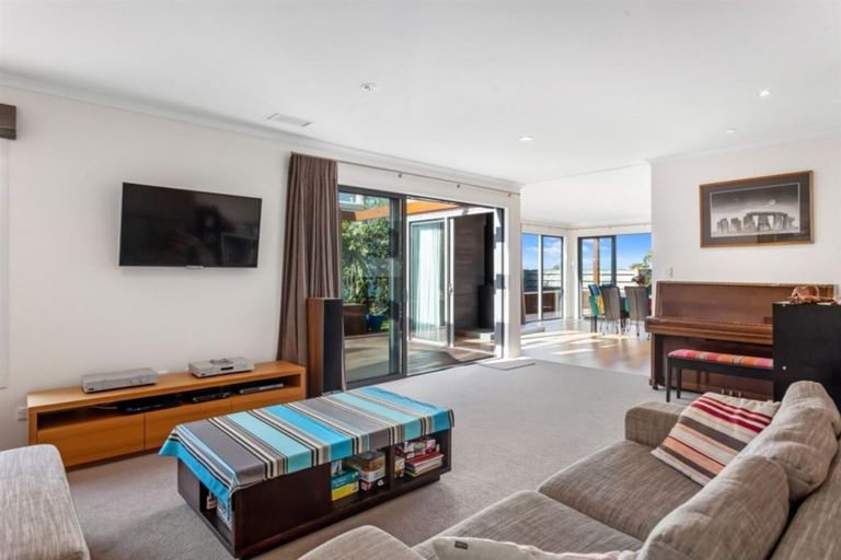 Photo of property in 28 Waterford Avenue, Ohope, 3121