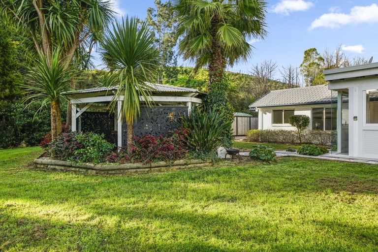 Photo of property in 56 Joblin Road, Wainui, Silverdale, 0994
